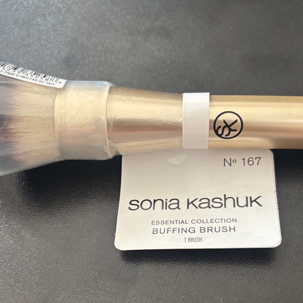 Sonia Kashuk Gold Buffing Brush